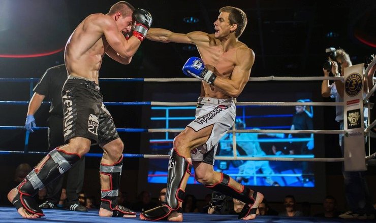 OLOMOUCKÝ CLARION HOSTIL NOC BOJOVNÍKŮ