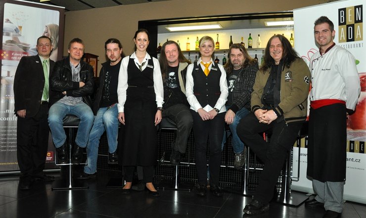 ARAKAIN ZAHRÁLI NA SEVERU ČECH, PŘESPALI V HOTELU CLARION